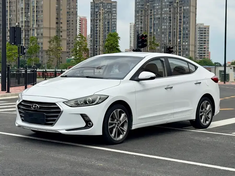 Hyundai elantra