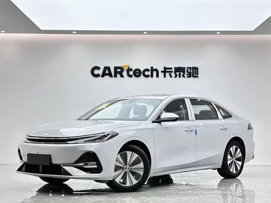 Geely Galaxy A7 EM