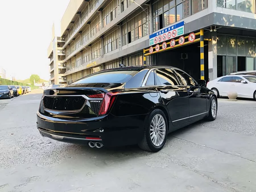 Cadillac CT6