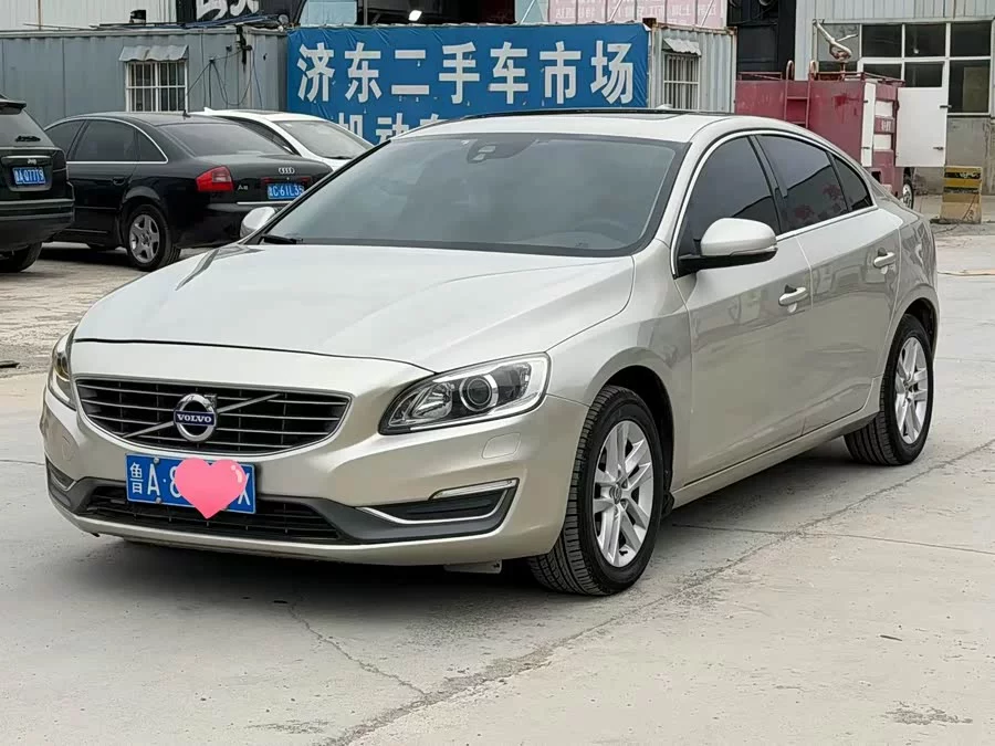 Volvo S60