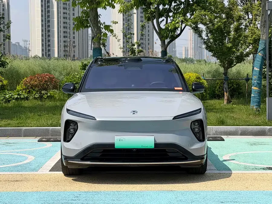 NIO ES6