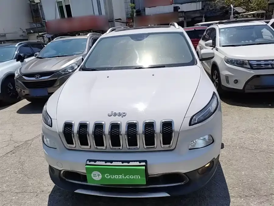 Jeep Cherokee