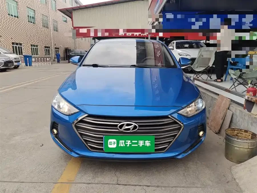 Hyundai elantra