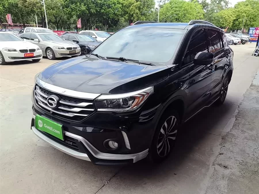 GAC Trumpchi GS4
