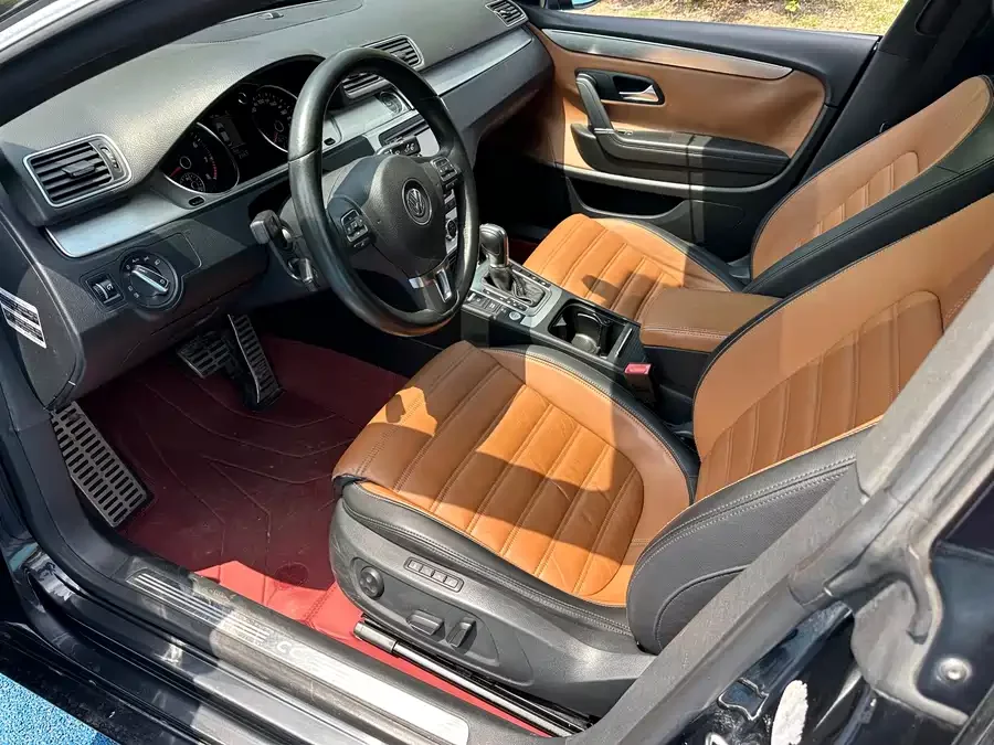 Volkswagen FAW- CC