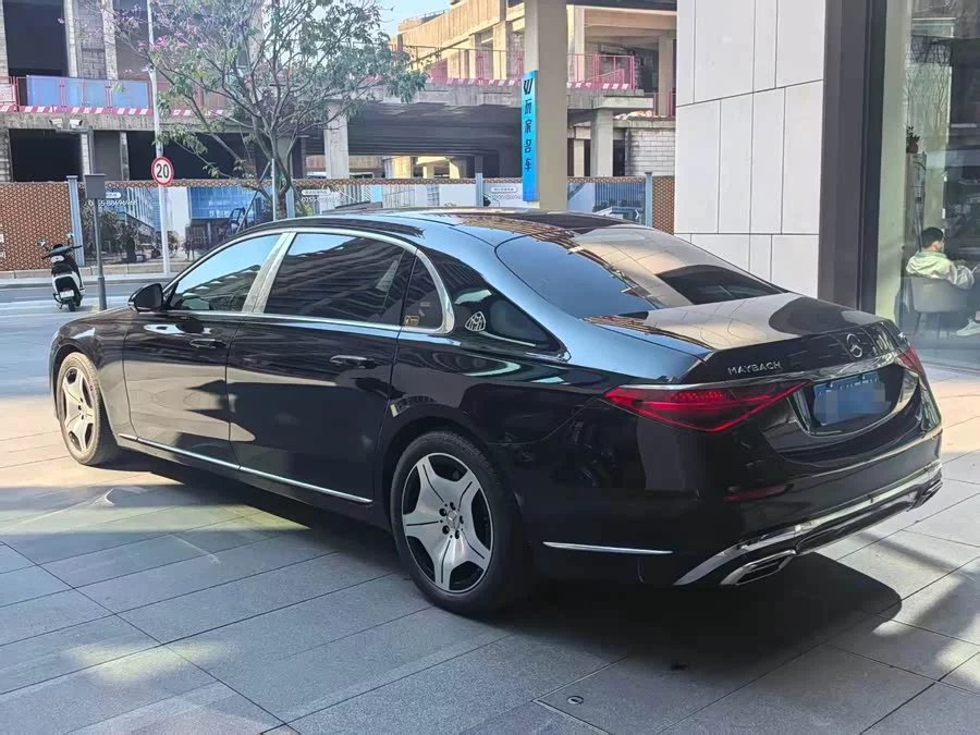 Mercedes Benz Maybach S-Class