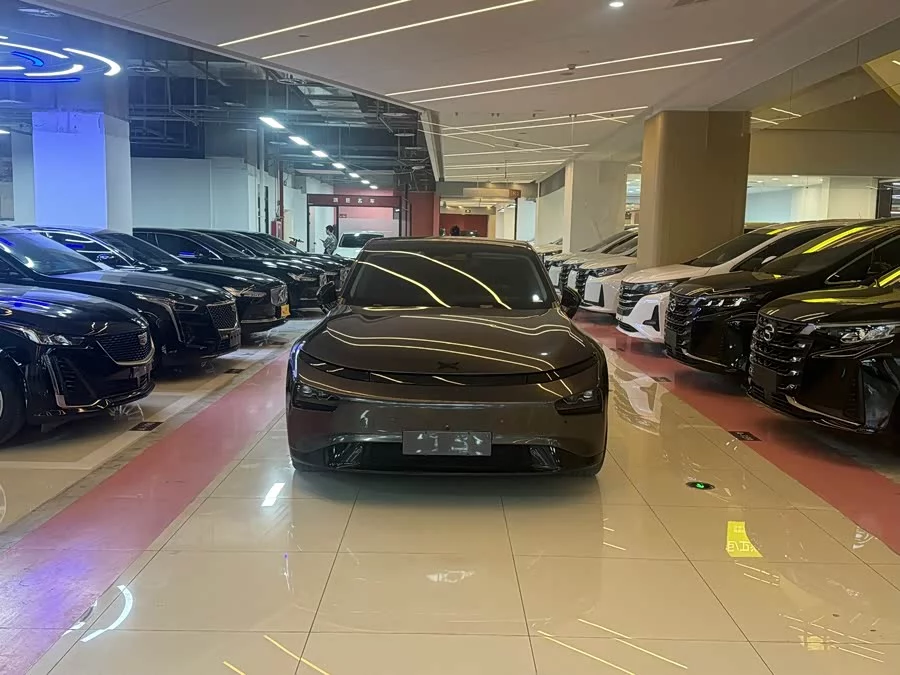 Xpeng P7