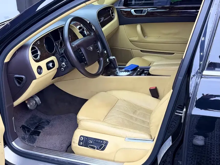 Bentley Flying Spur