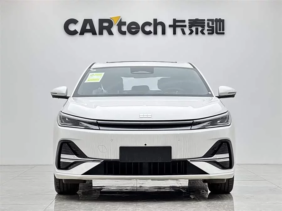 Geely Galaxy A7 EM