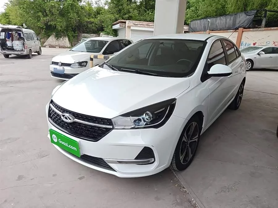 Chery Arrizo 5