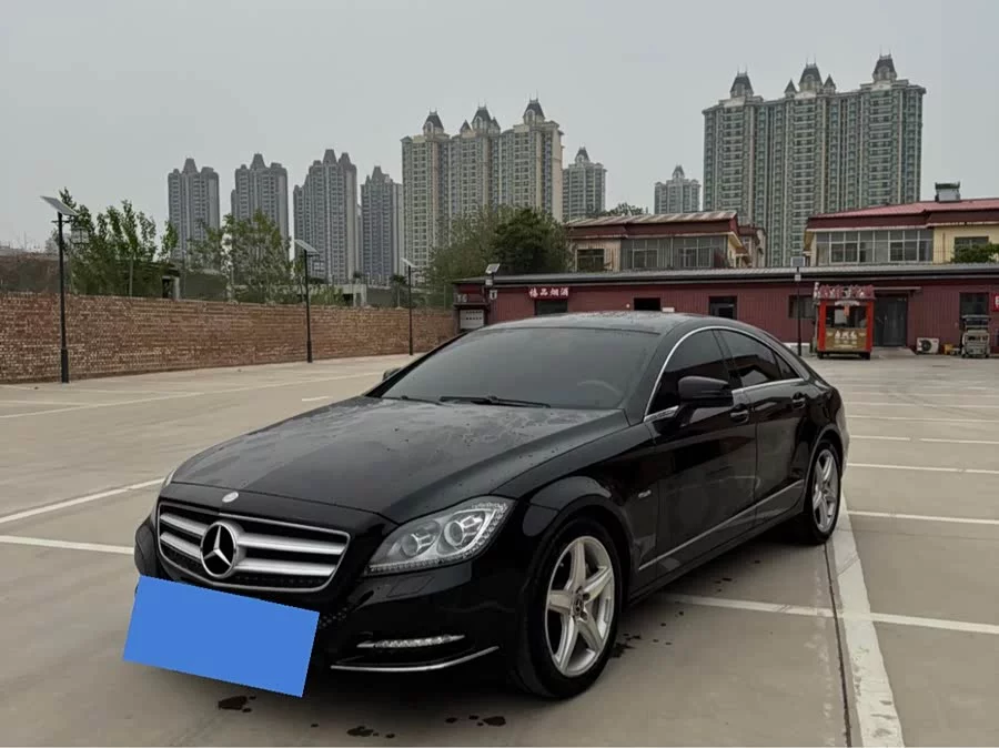 Mercedes Benz CLS
