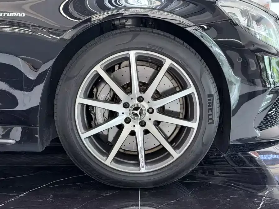 Mercedes Benz S-Class AMG