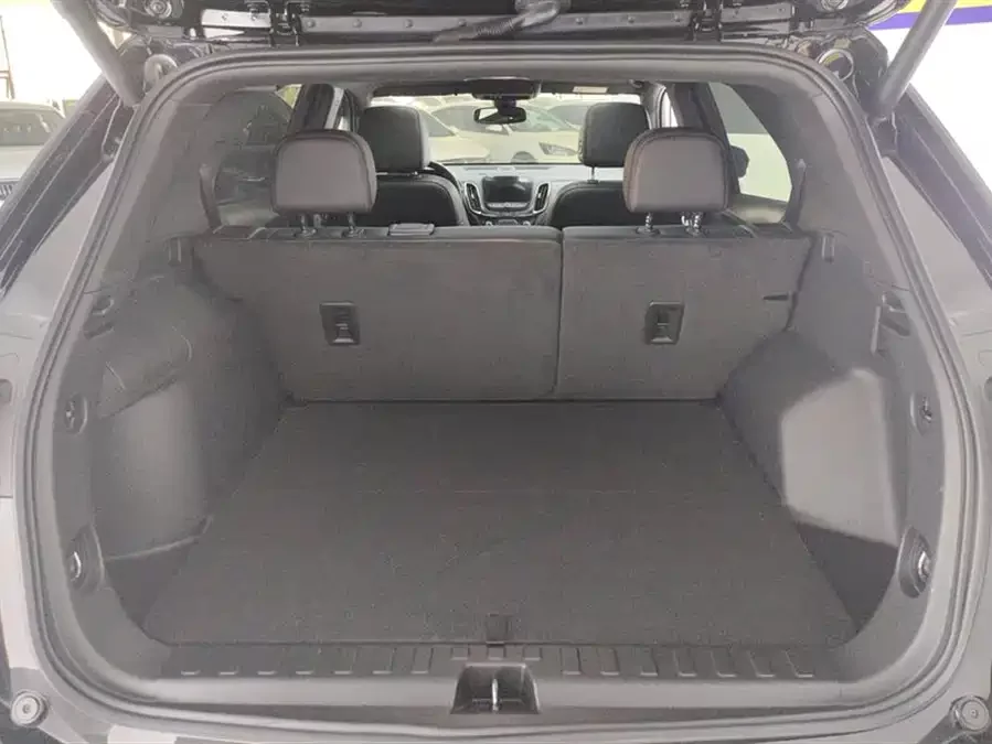 Chevrolet Explorer