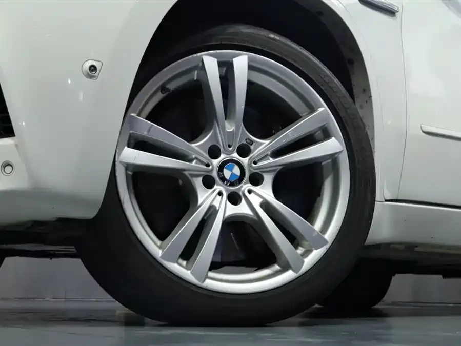 BMW X5M