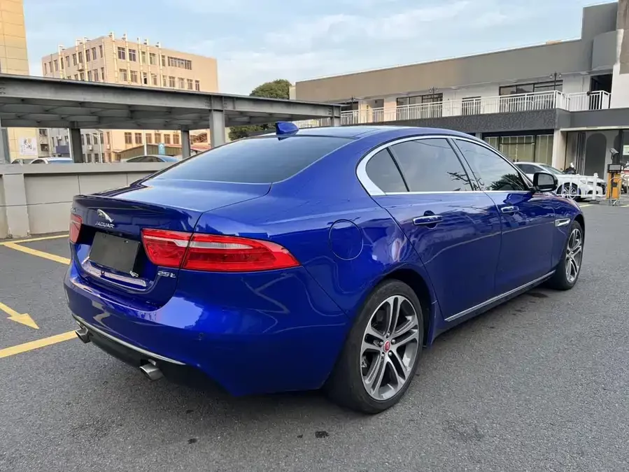 Jaguar XEL