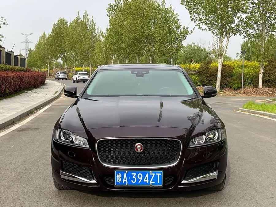 Jaguar XFL