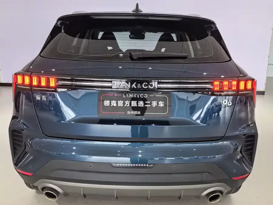 Lynk & Co 06