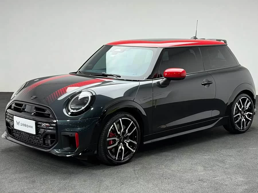 MINI JCW
