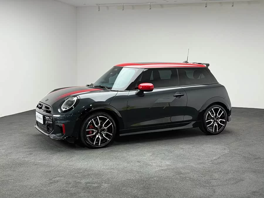 MINI JCW
