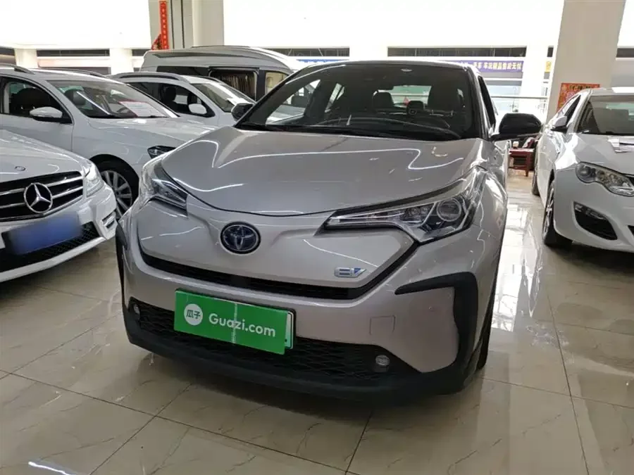 Toyota C-HR EV