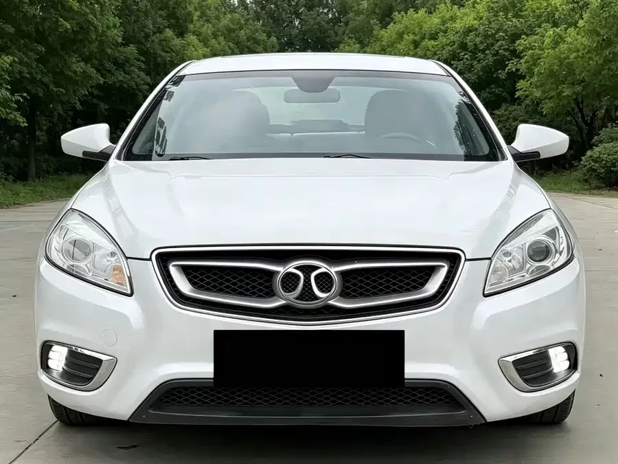 BAIC Saab D50