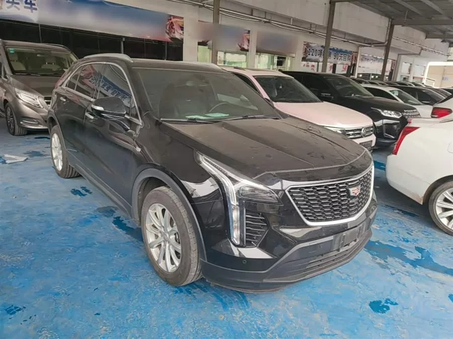 Cadillac XT4