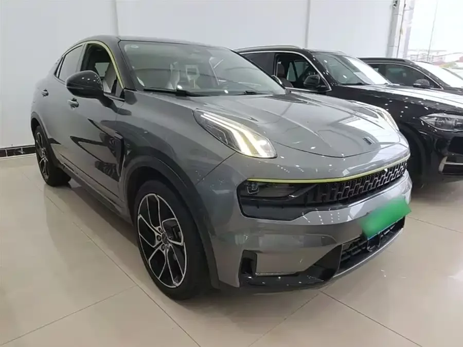 Lynk & Co 05