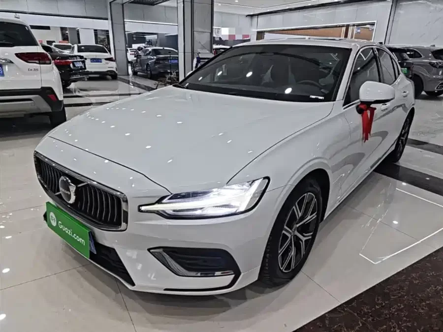 Volvo S60