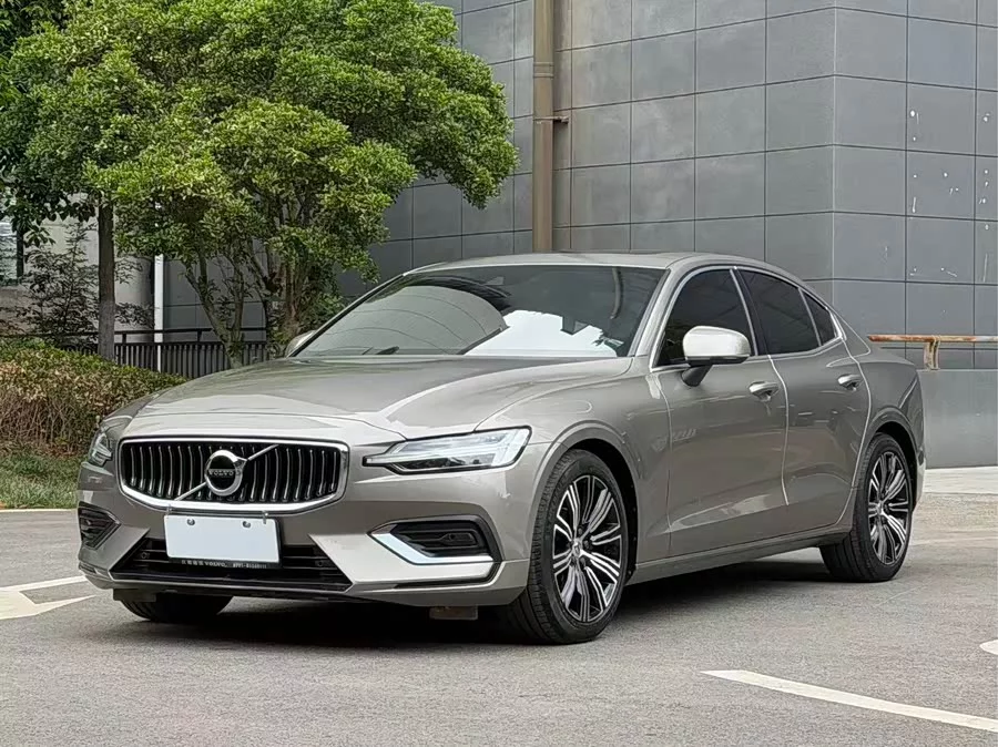 Volvo S60