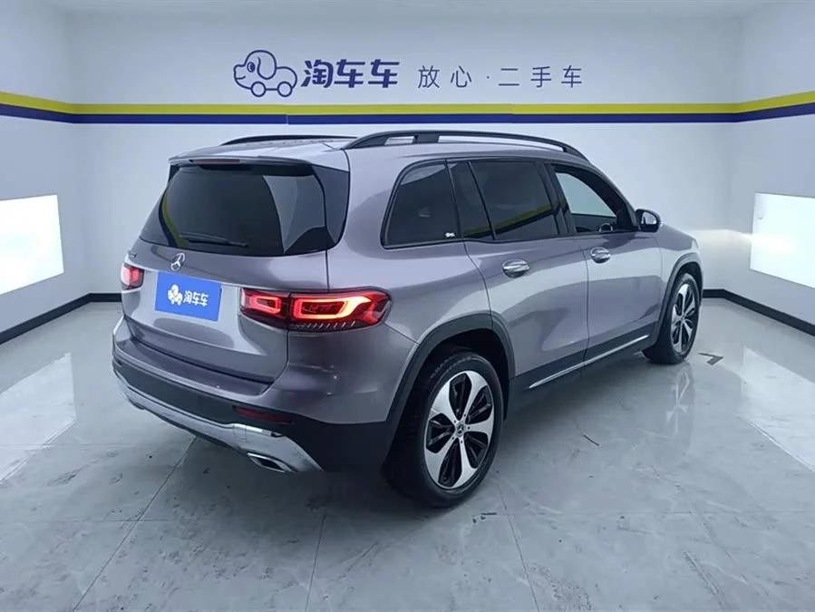 Mercedes Benz GLB