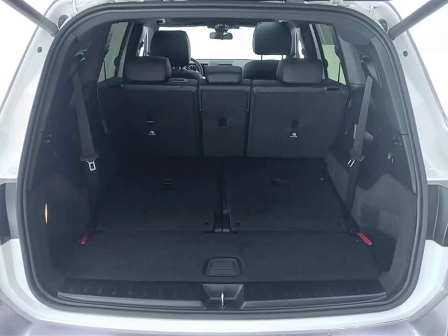 Mercedes Benz GLB