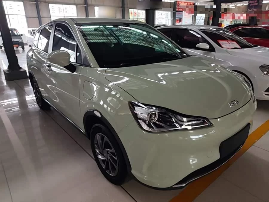 NETA Nezha V