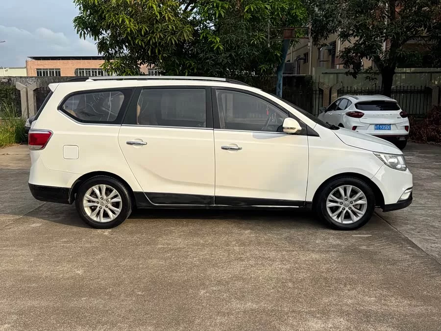 Baojun 730