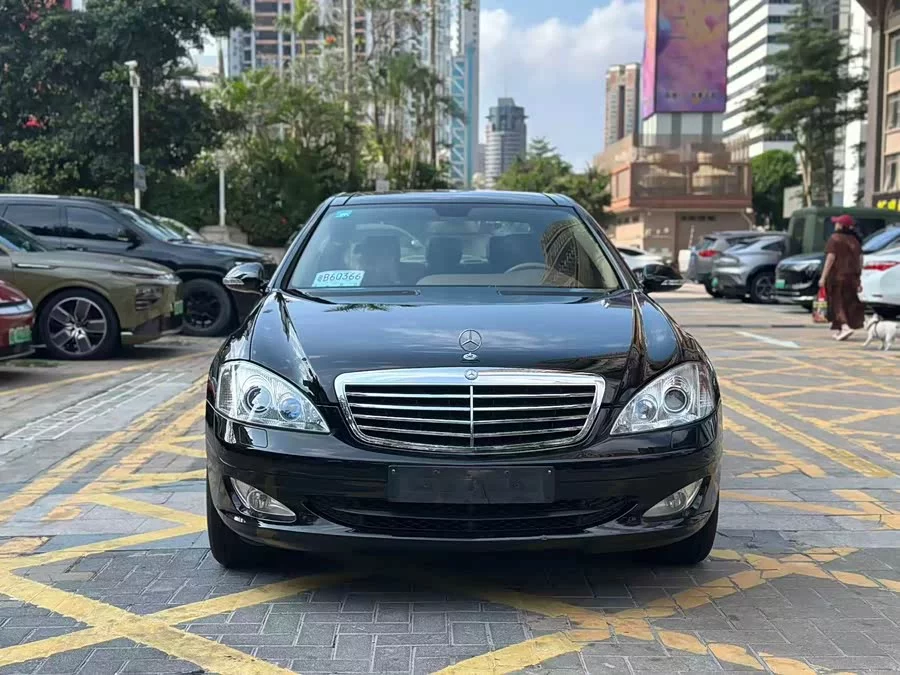 Mercedes Benz S class