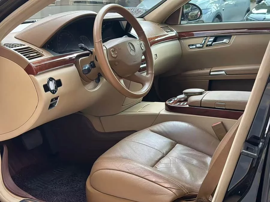Mercedes Benz S class