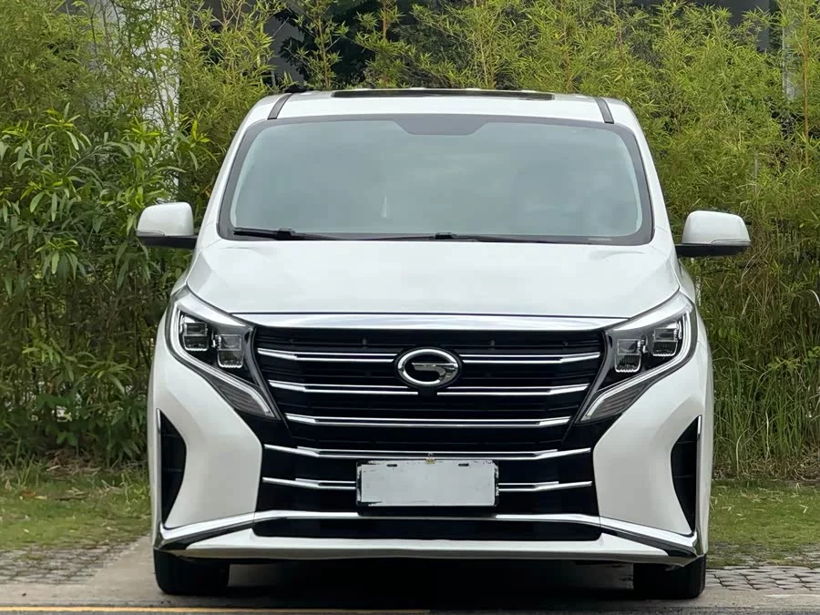 GAC Trumpchi M8