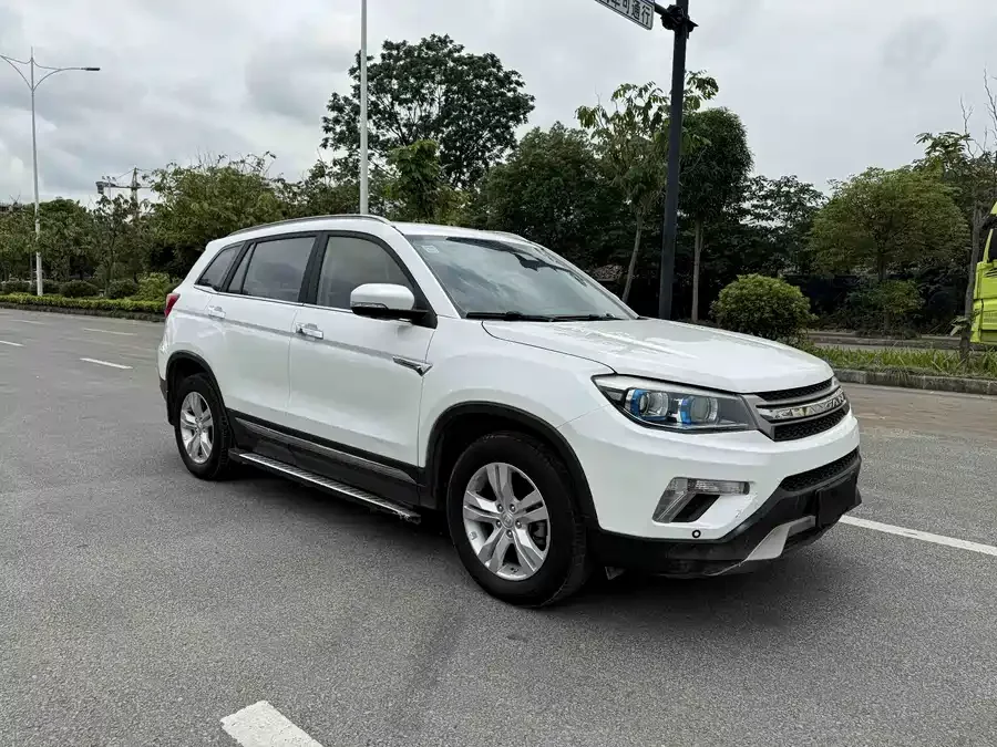 Changan CS75