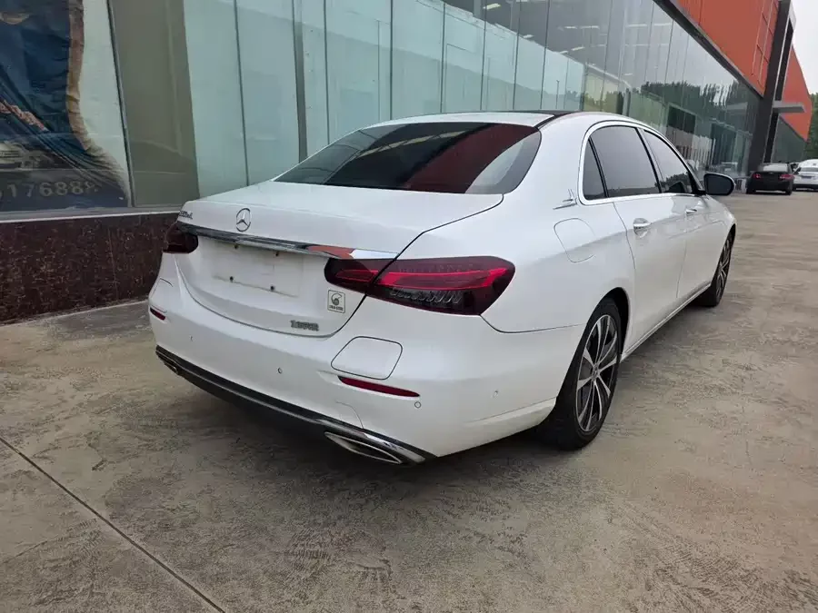 Mercedes Benz E-class new energy