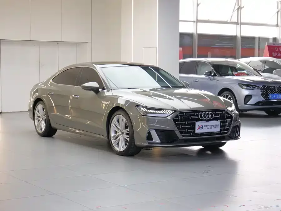 Audi A7L