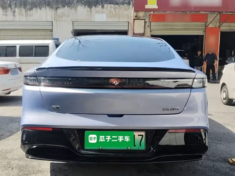 Dongfeng eπ007