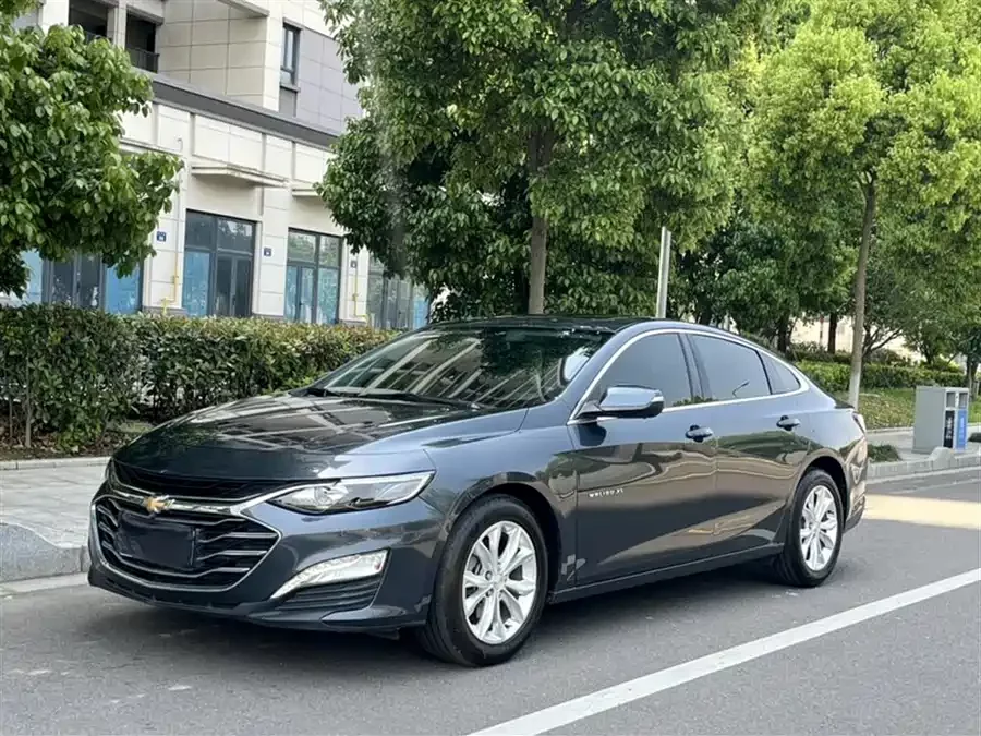 Chevrolet Malibu XL