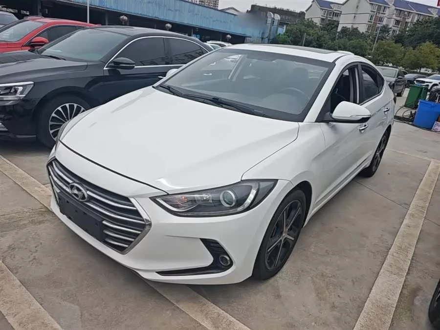 Hyundai elantra
