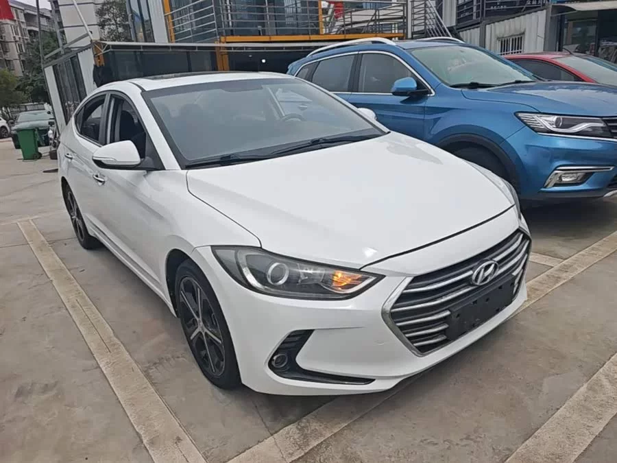 Hyundai elantra