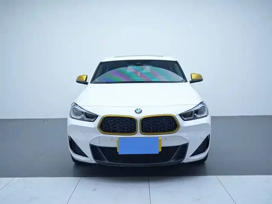 BMW X2