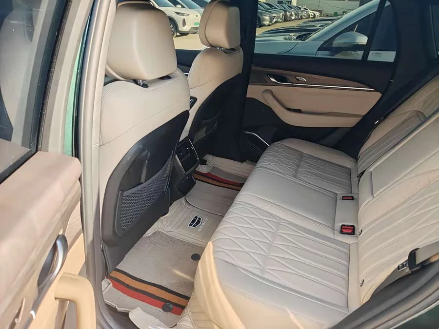 Geely Xingyue L