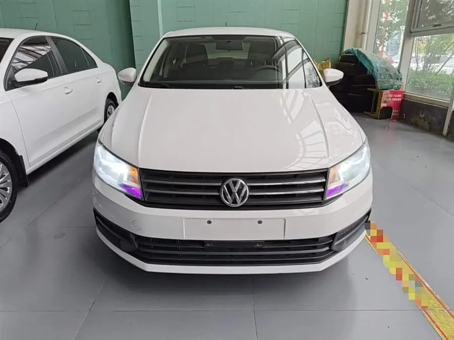 Volkswagen Santana