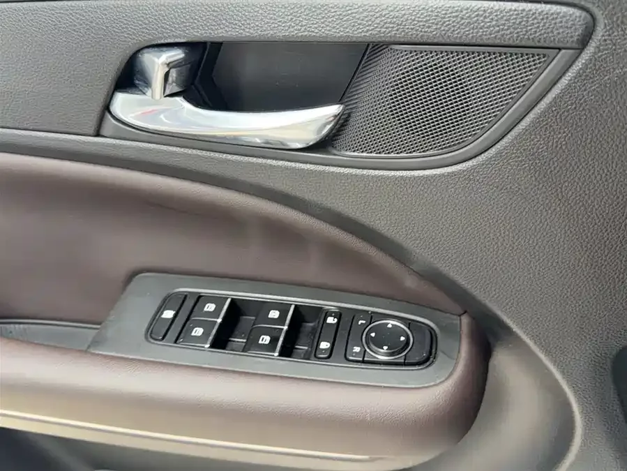 GAC Trumpchi M6
