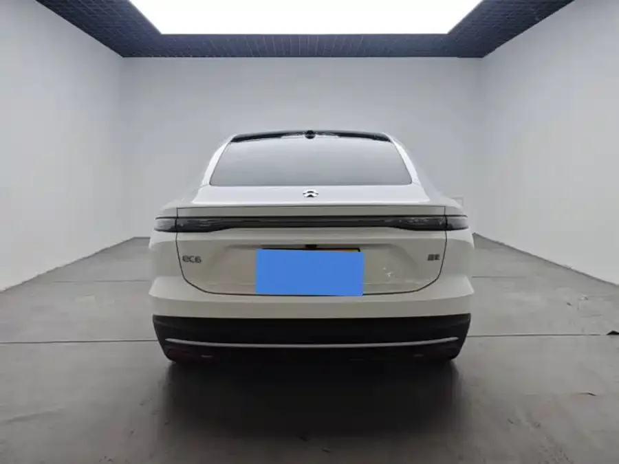 NIO EC6