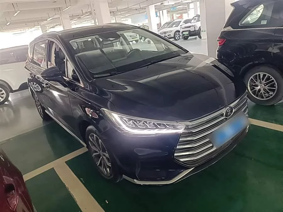 BYD Song MAX