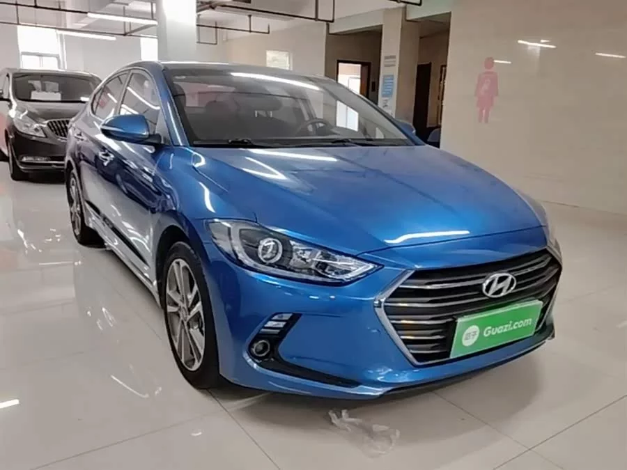 Hyundai elantra